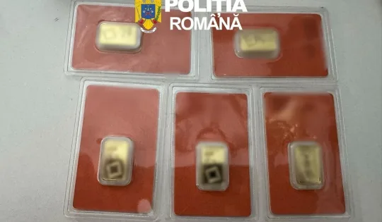 La Lipova, un tânăr de 17 ani e cercetat după vânzarea unor „lingouri de aur” din cupru